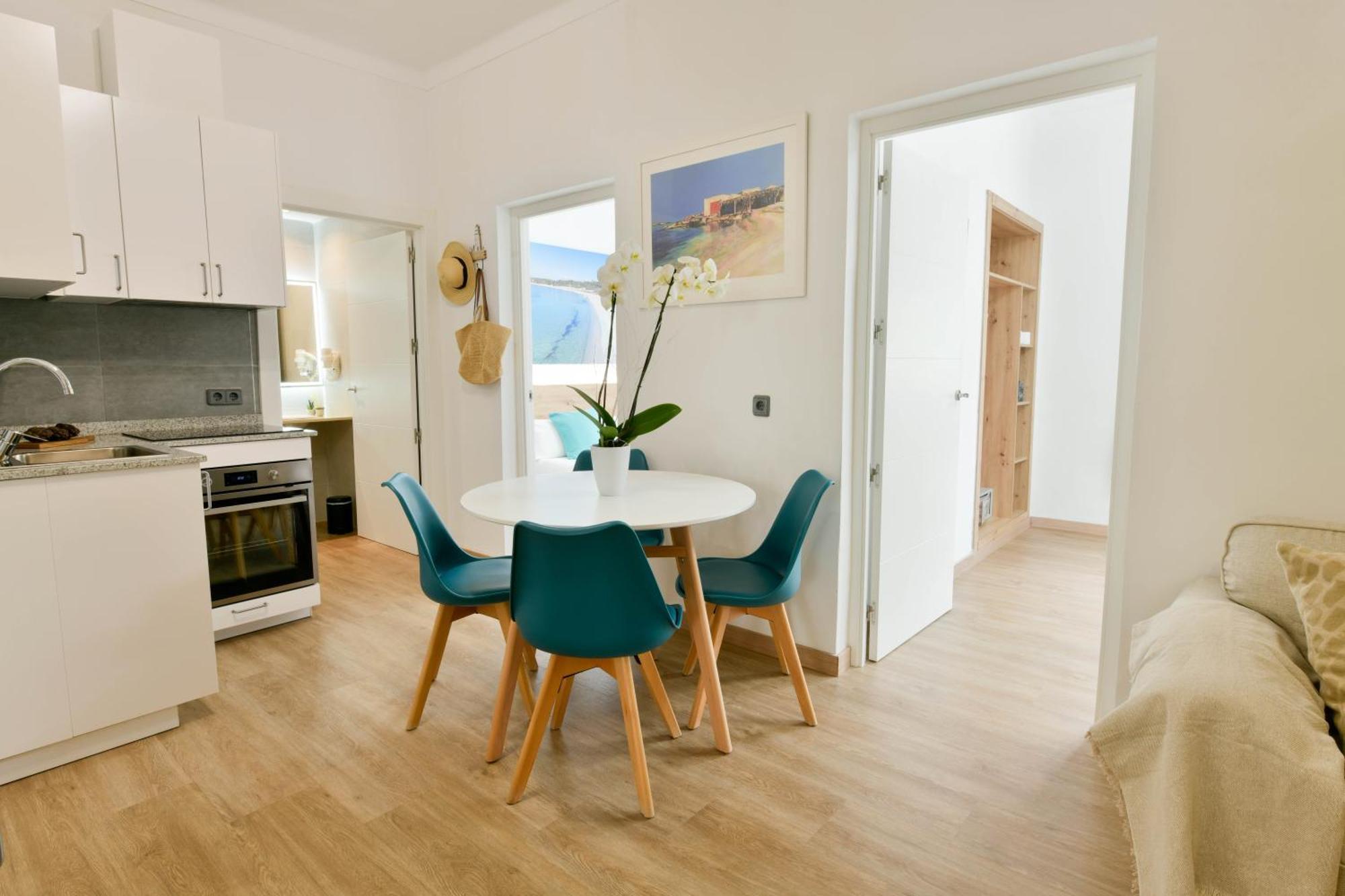 Apartamentos Estanques 콜로니아 산트 호르디 외부 사진