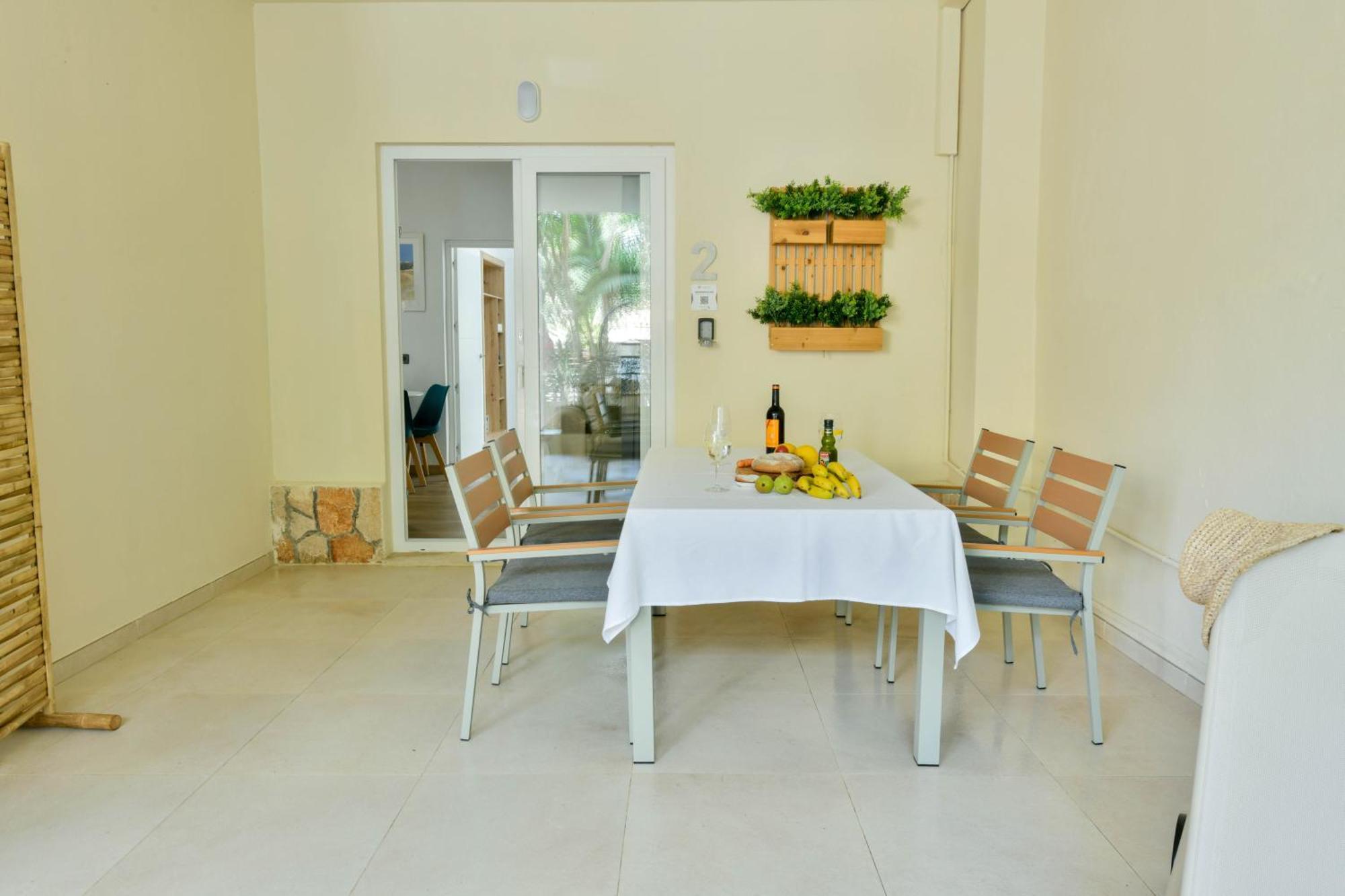 Apartamentos Estanques 콜로니아 산트 호르디 외부 사진